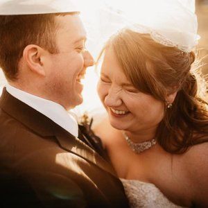 Meet your Posher, Hillary